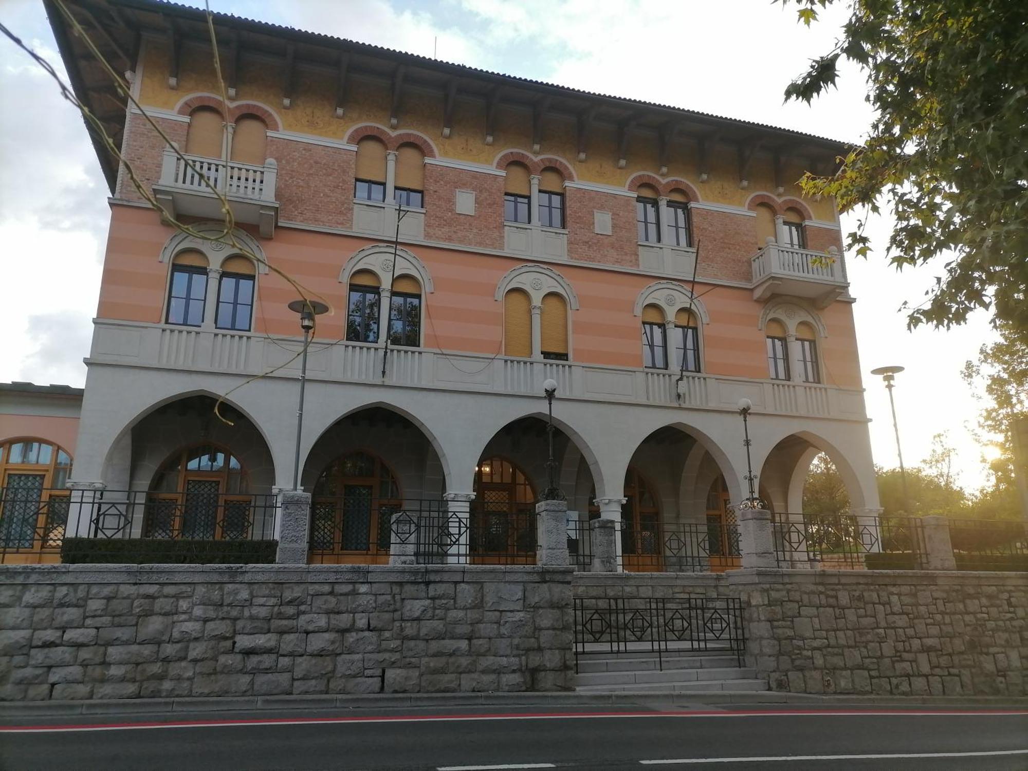 Guest House Roze Ilirska Bistrica Exterior foto