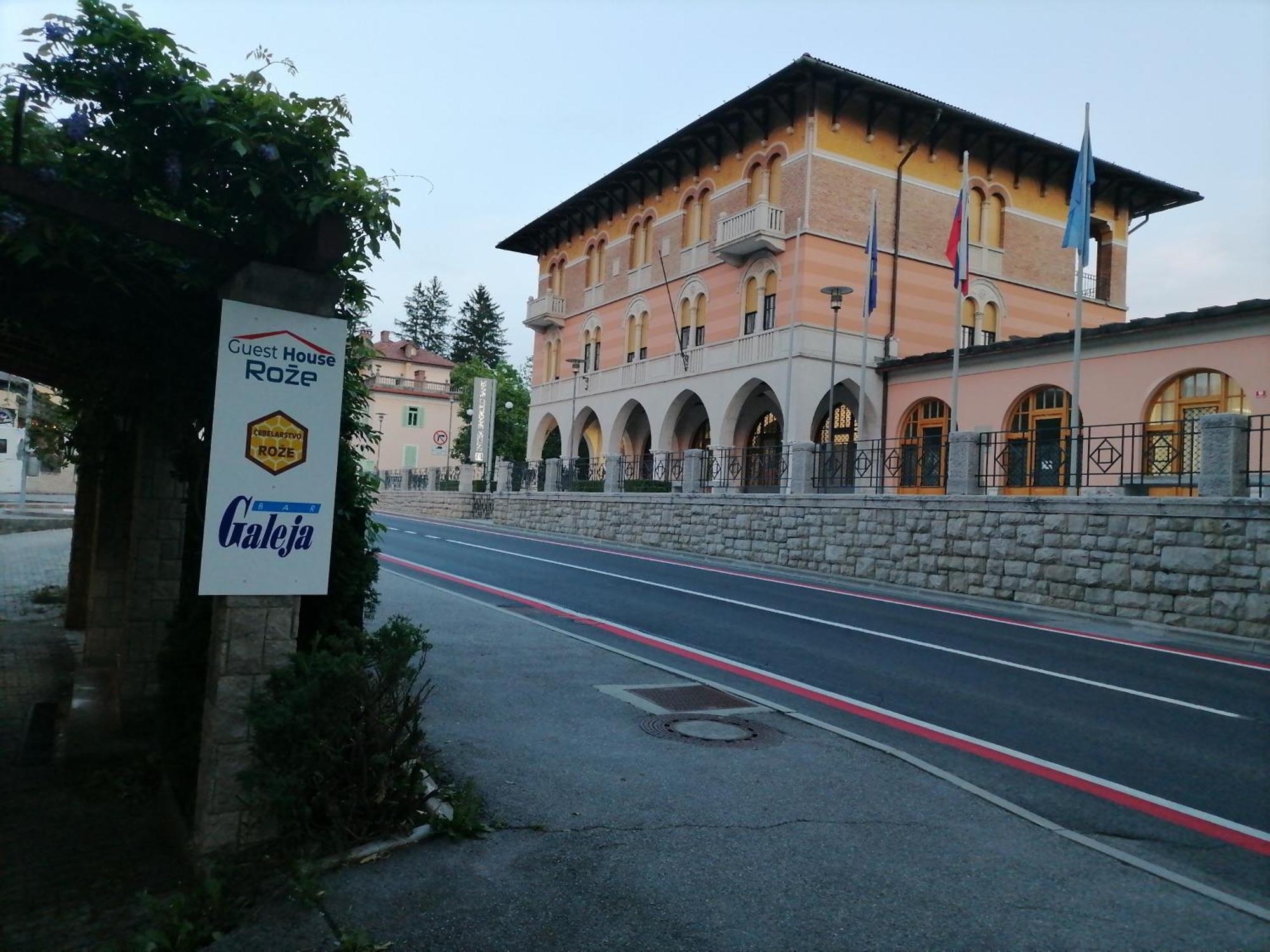 Guest House Roze Ilirska Bistrica Exterior foto