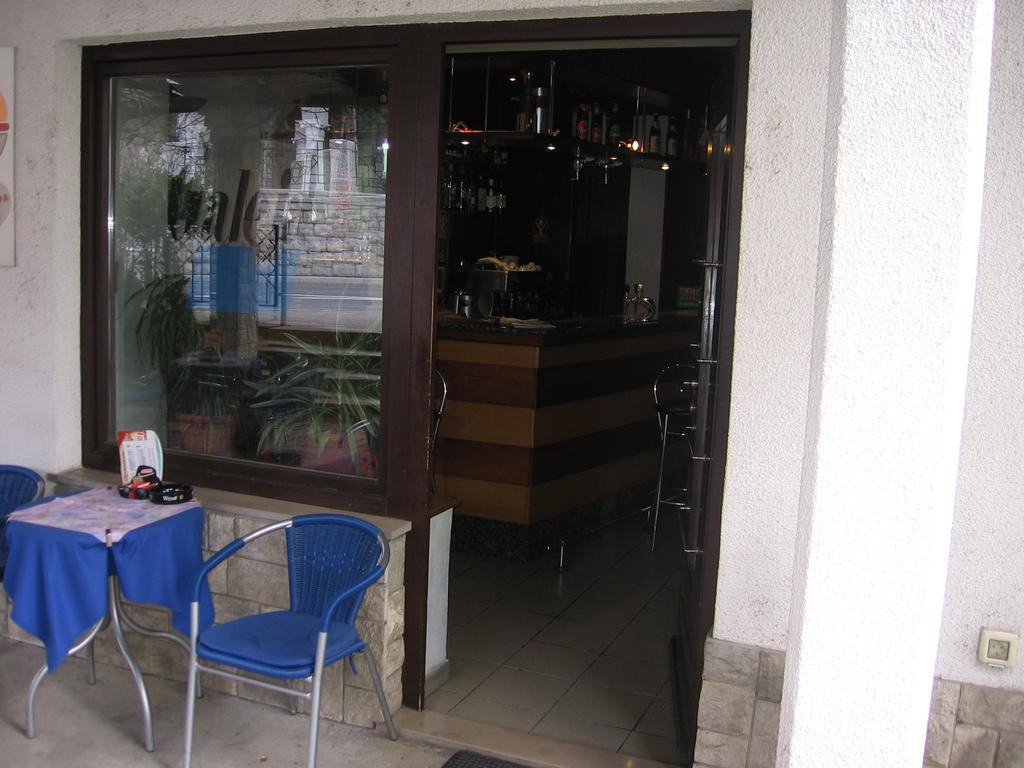 Guest House Roze Ilirska Bistrica Exterior foto