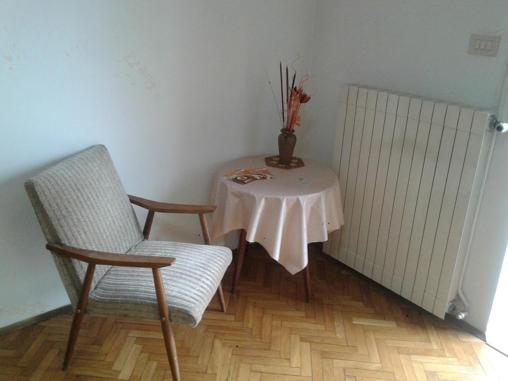 Guest House Roze Ilirska Bistrica Exterior foto